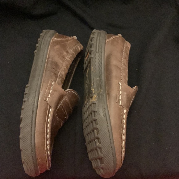 Cole Hann Casual Shoes for Boys - Picture 5 of 6